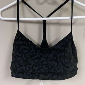 Lululemon Flow Y Nulu Bra
